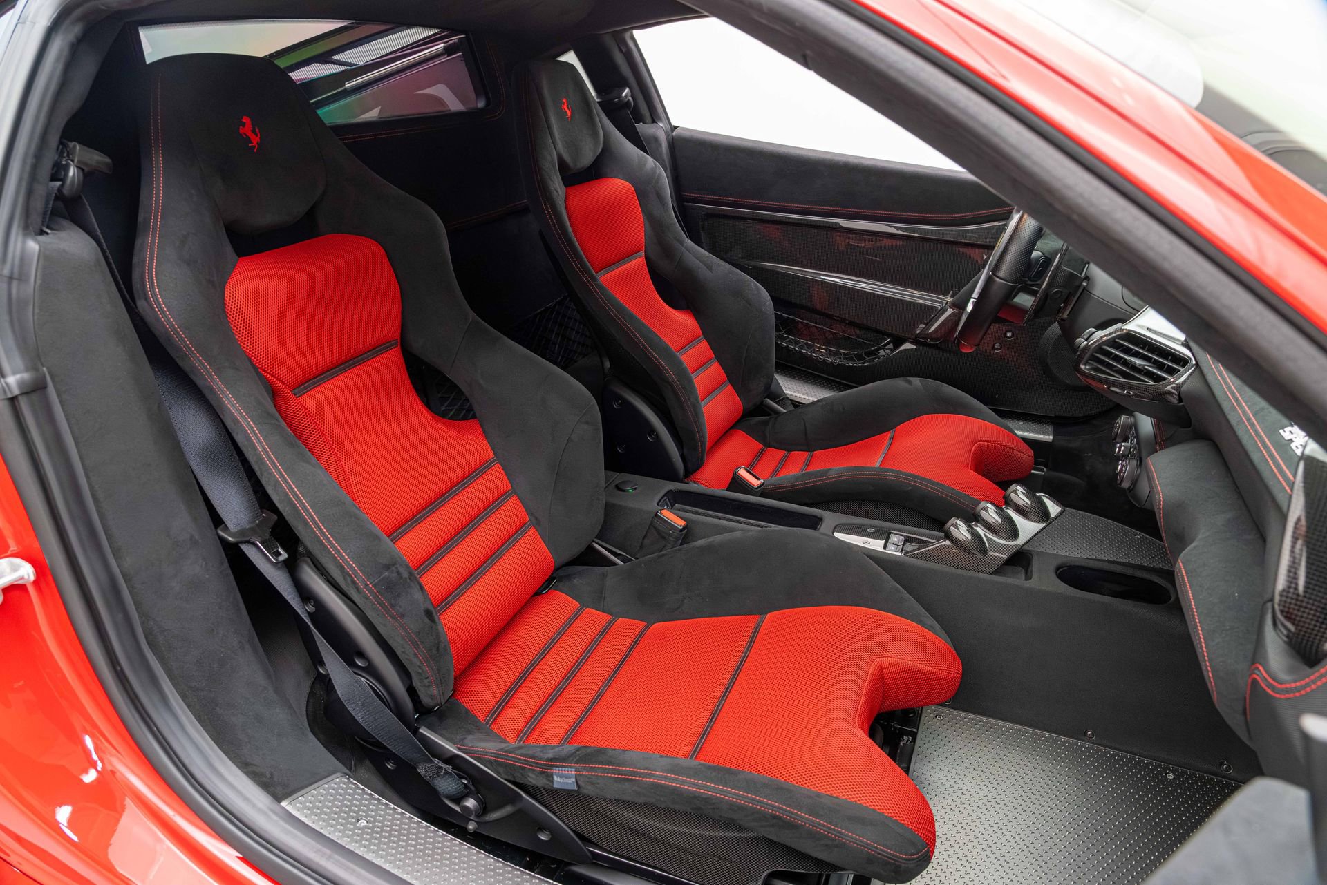Certified 2015 Ferrari 458 Speciale Coupe RWD image 26