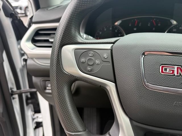 Used 2023 GMC Acadia SLE w/ Driver Convenience Package FWD image 37