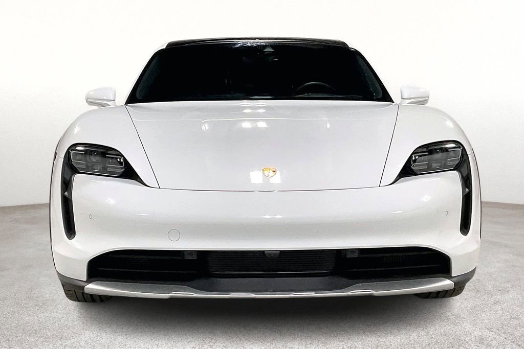 Used 2022 Porsche Taycan 4 Cross Turismo image 5
