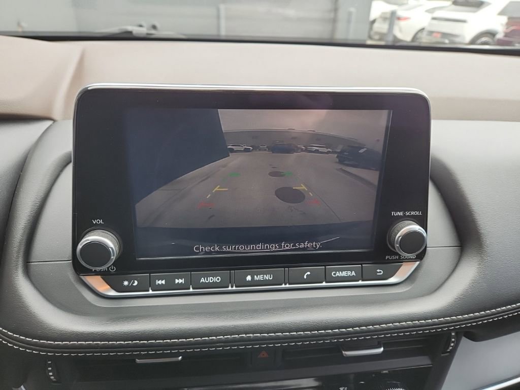 Used 2021 Nissan Rogue S image 12