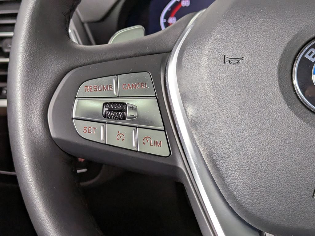 Used 2025 BMW X4 xDrive30i AWD/4WD image 29