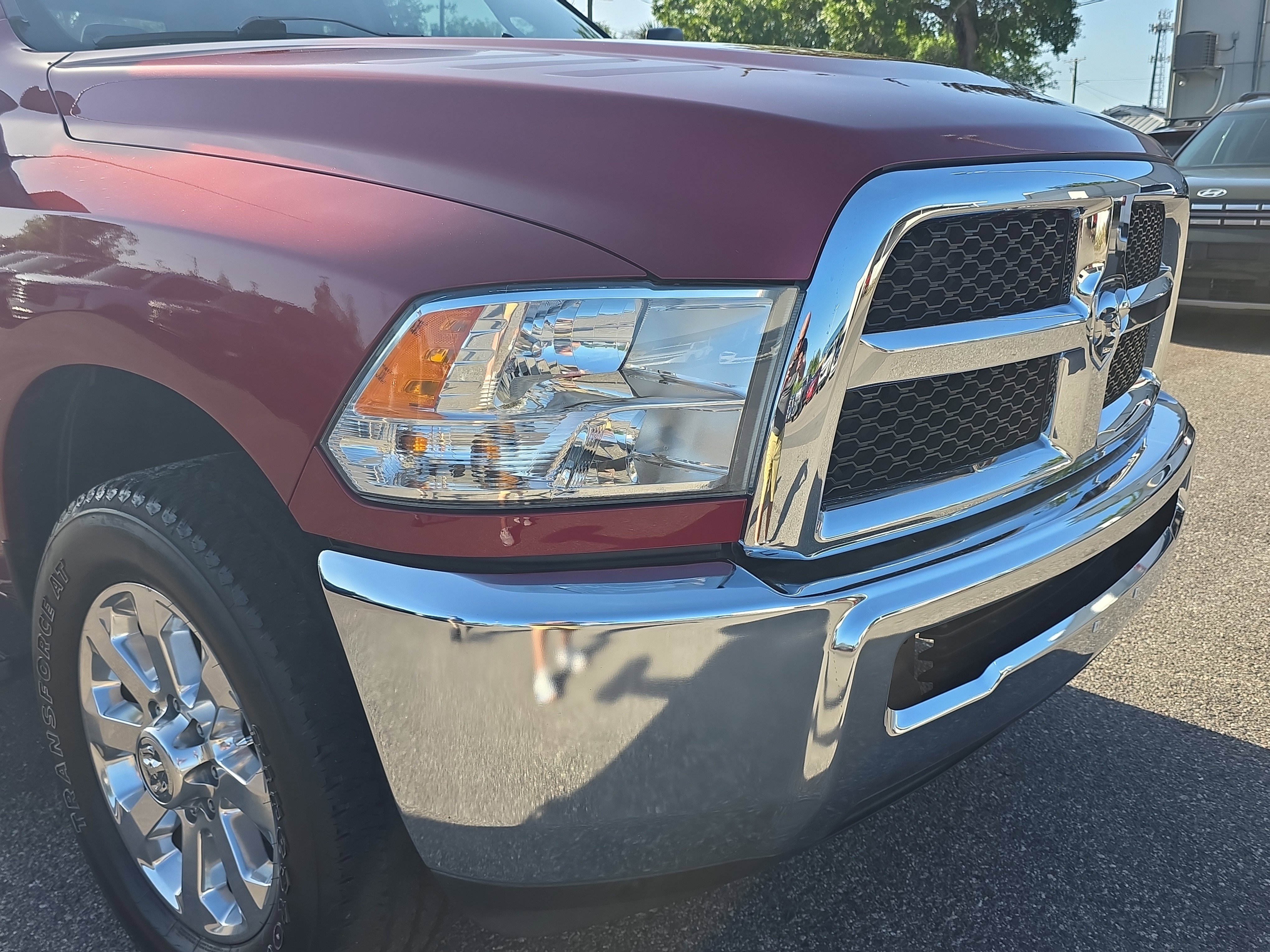 Used 2015 RAM 2500 SLT image 9