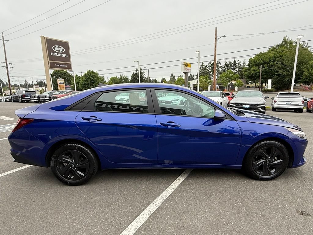 Certified 2023 Hyundai Elantra SEL FWD image 6