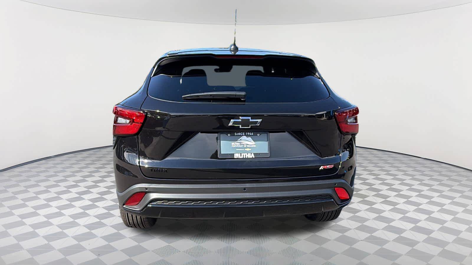 New 2026 Chevrolet Trax RS w/ Sunroof Package FWD image 6