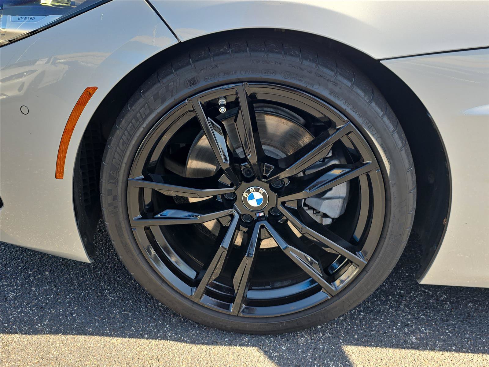 Used 2020 BMW Z4 sDrive30i w/ M Sport Package RWD image 7