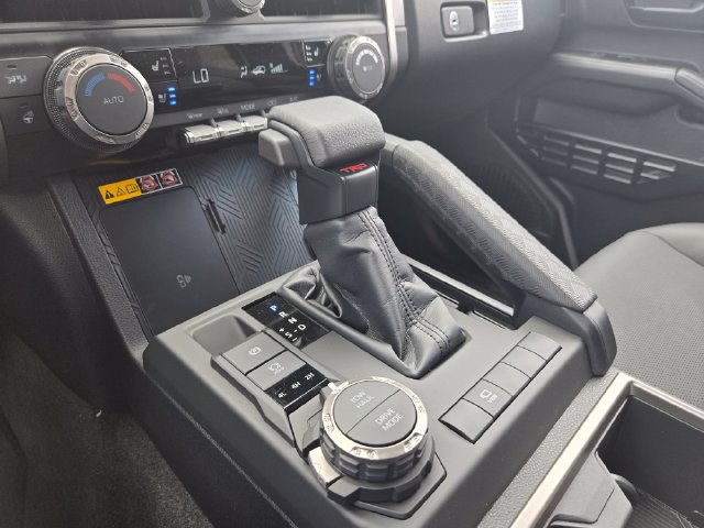 Used 2026 Toyota 4Runner TRD Sport Premium AWD/4WD image 15