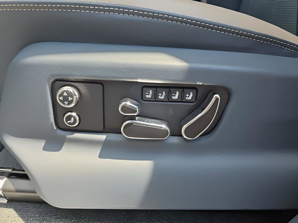 Certified 2022 Bentley Bentayga Speed image 21