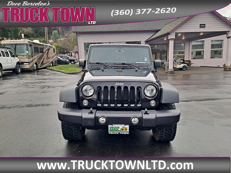Used 2015 Jeep Wrangler Unlimited Sport w/ Quick Order Package 24S AWD/4WD image 9