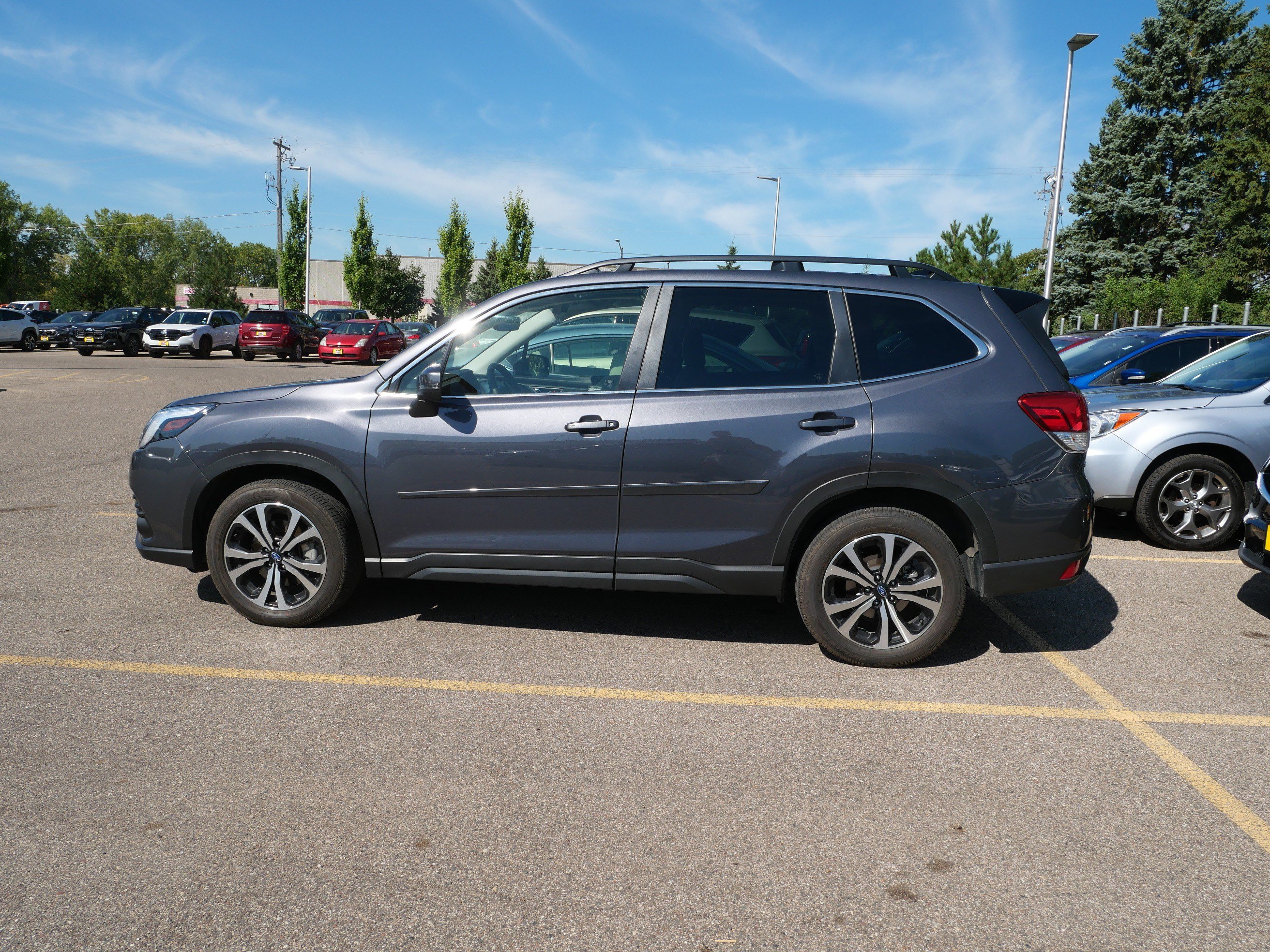Used 2024 Subaru Forester Limited AWD/4WD image 6