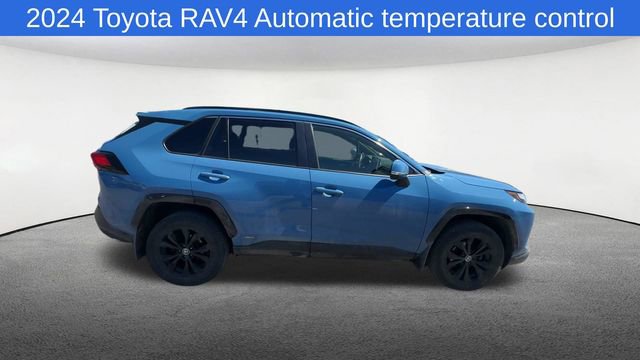 Used 2024 Toyota RAV4 SE w/ Convenience Package AWD/4WD image 10