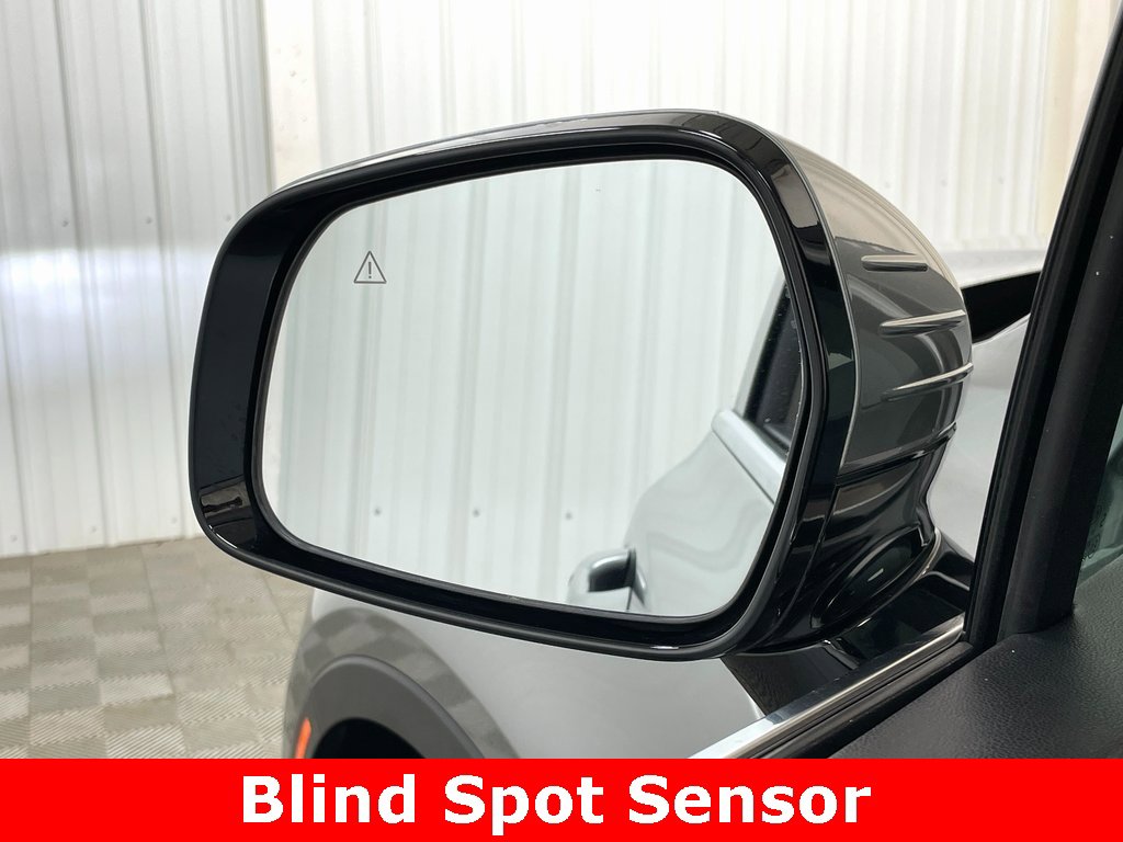 Used 2021 Kia Sorento S image 35