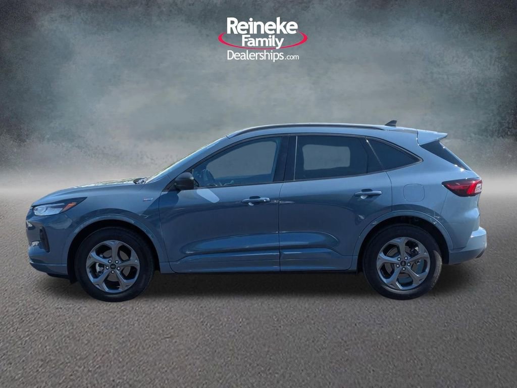 Used 2024 Ford Escape ST-Line w/ Tech Pack #1 image 9