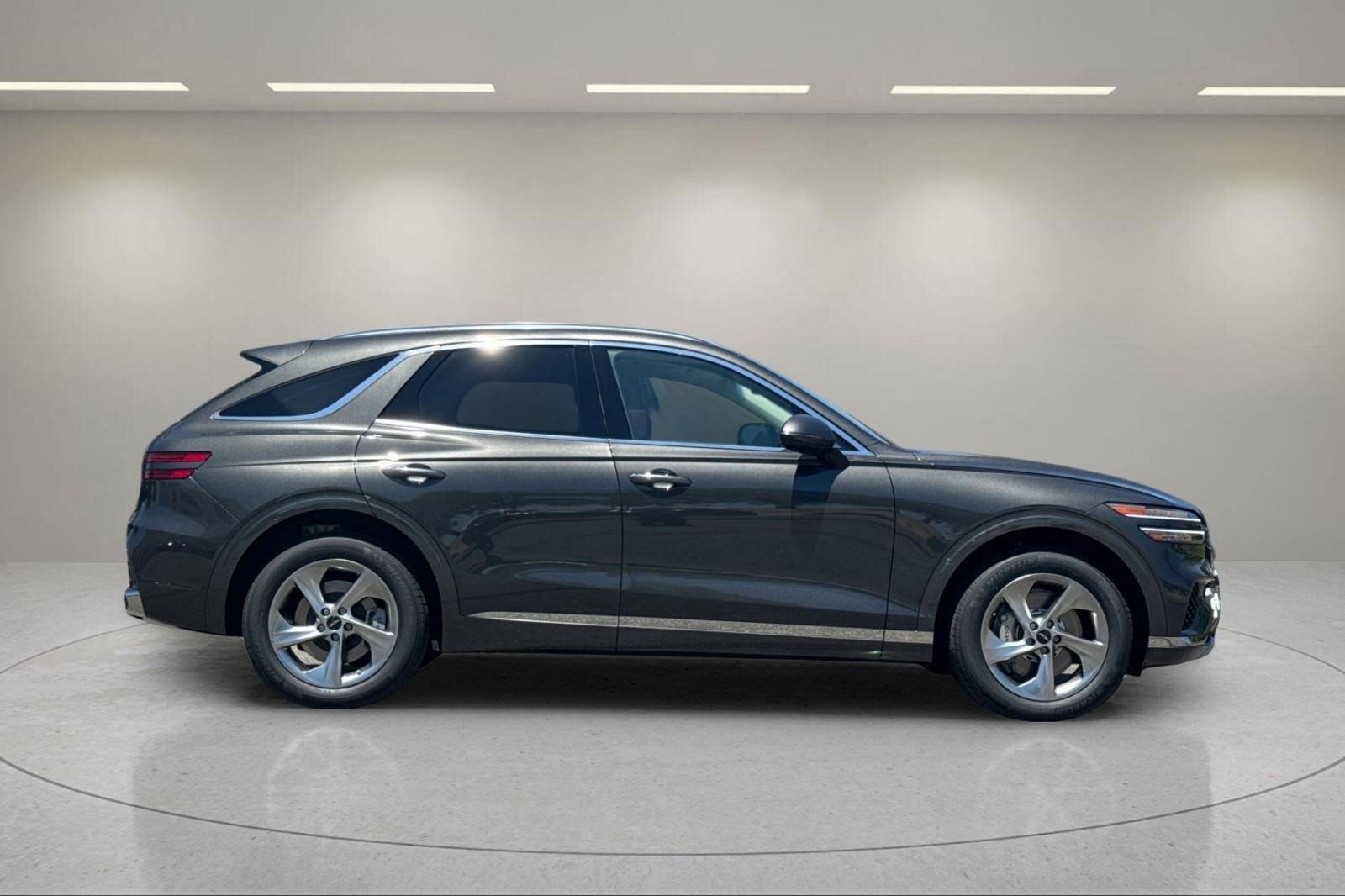 New 2026 Genesis GV70 2.5T Select image 2