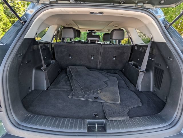 Used 2022 Kia Sorento S w/ Panoramic Sunroof Package AWD/4WD image 35