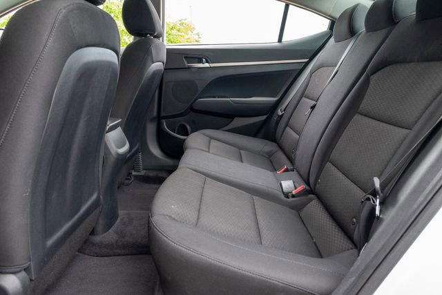 Used 2020 Hyundai Elantra SE w/ Cargo Package (C1) FWD image 23