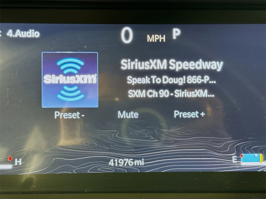 Used 2021 Jeep Grand Cherokee L Laredo image 28