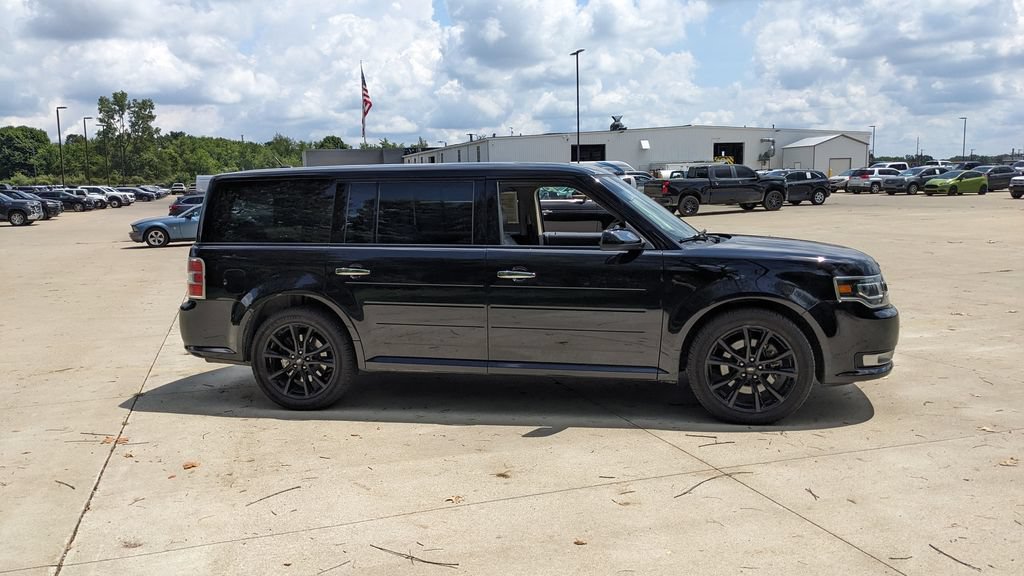 Used 2019 Ford Flex Limited w/ Limited Appearance Package AWD/4WD image 2