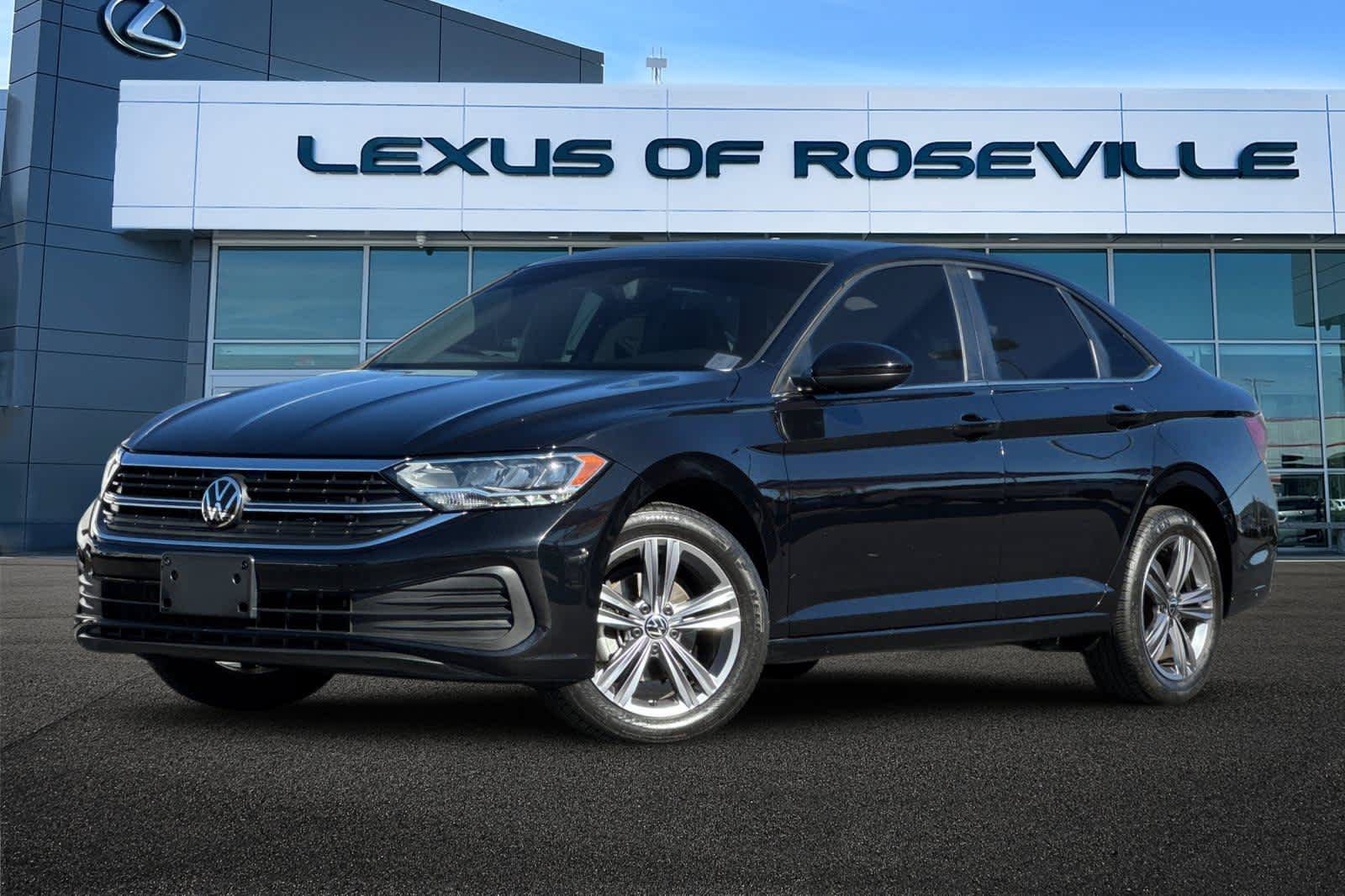 Used 2023 Volkswagen Jetta SE