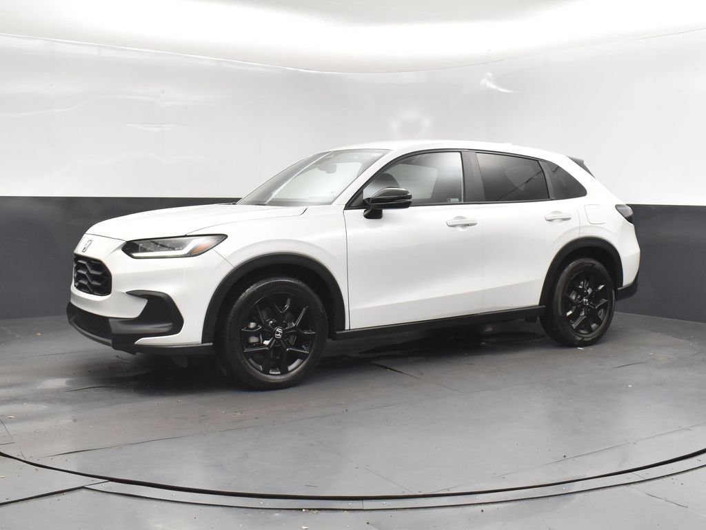 Used 2024 Honda HR-V Sport image 1