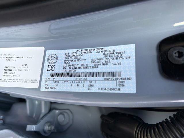 Used 2025 Ford F350 Lariat w/ FX4 Off-Road Package image 30