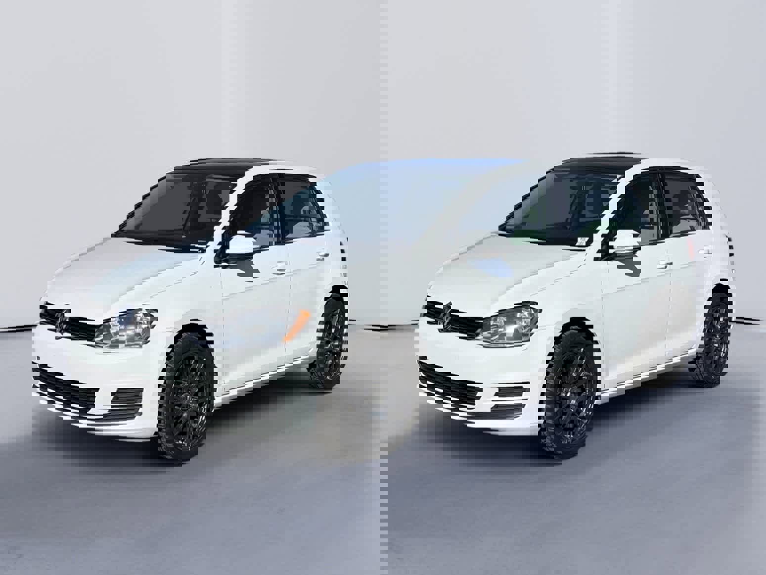 Used 2016 Volkswagen Golf S image 3