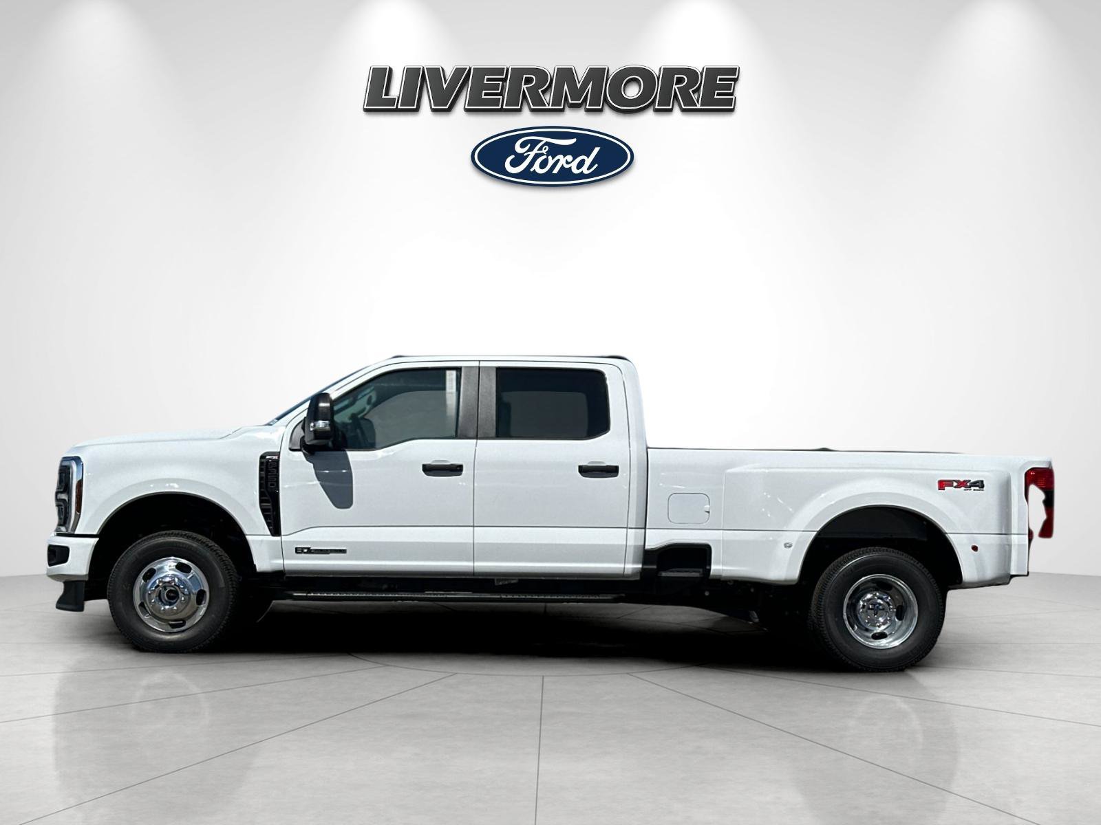 New 2026 Ford F350 XL w/ STX Appearance Package AWD/4WD image 6
