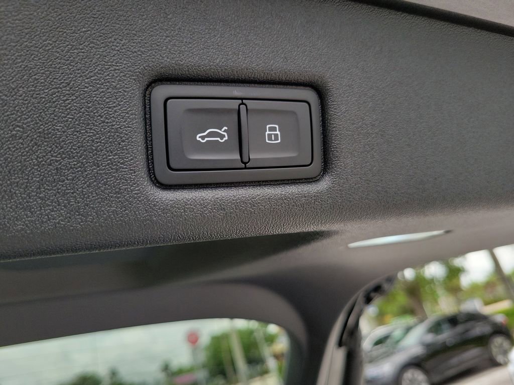 New 2026 Audi Q5 Premium Plus image 31