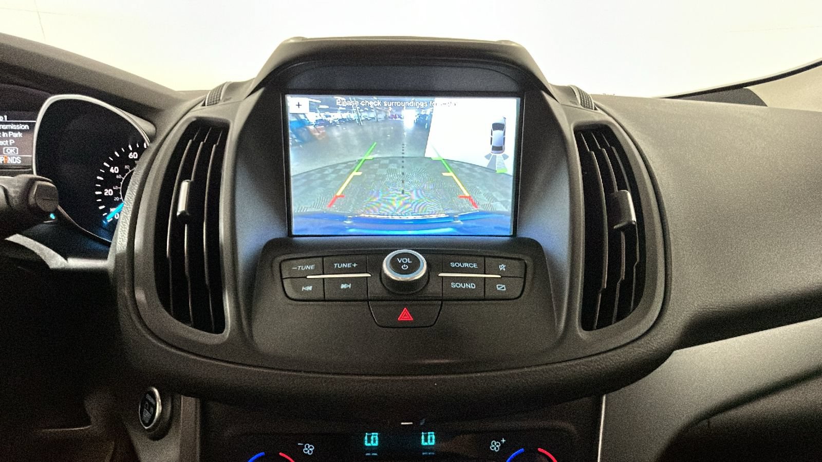Used 2019 Ford Escape SEL AWD/4WD image 28