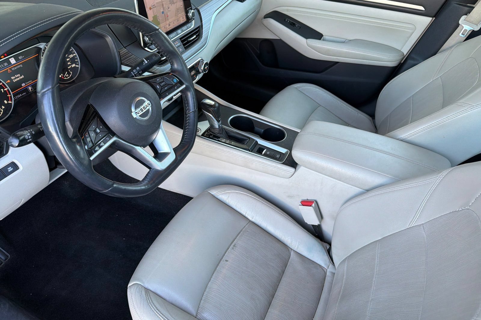 Used 2019 Nissan Altima 2.5 Platinum FWD image 9