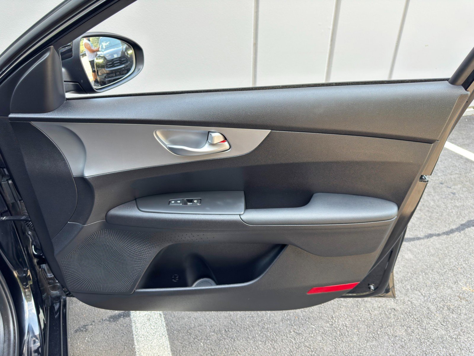 Used 2023 Kia Forte LXS w/ LXS Technology Package FWD image 35