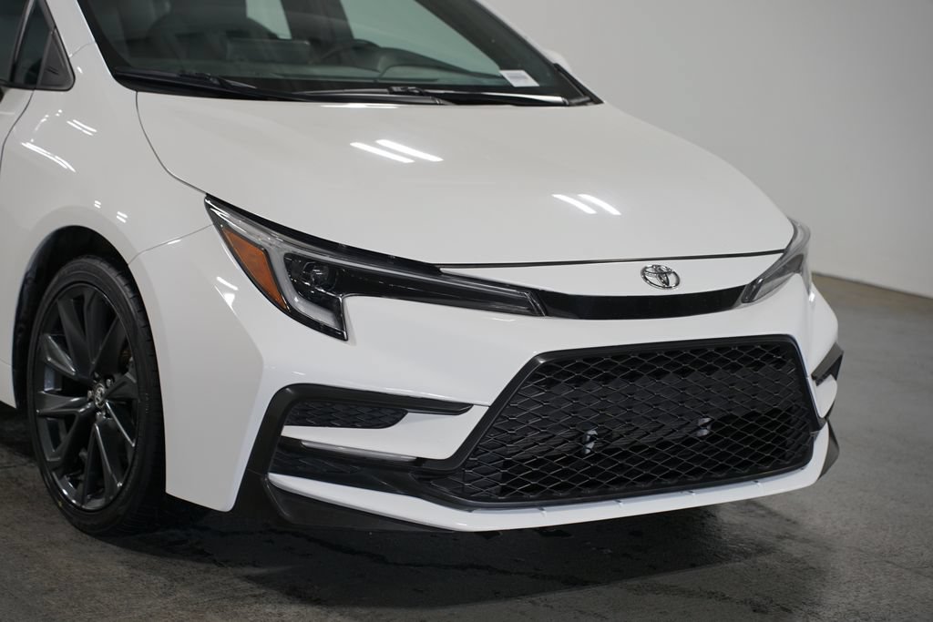Used 2024 Toyota Corolla SE FWD image 4