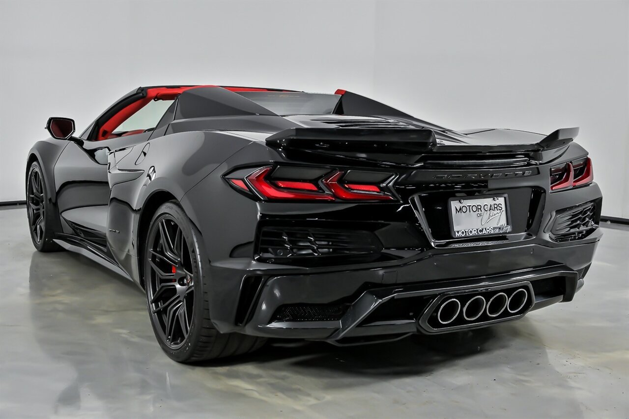 Used 2023 Chevrolet Corvette Z06 RWD image 10