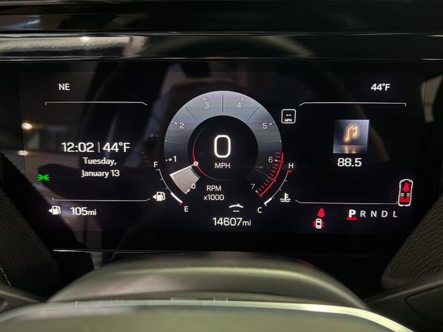 Used 2025 GMC Yukon Denali RWD image 20