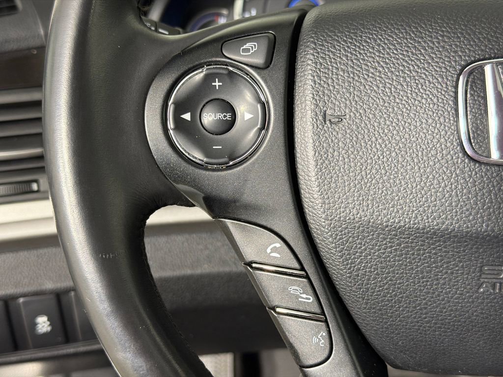 Used 2015 Honda Crosstour EX-L image 25