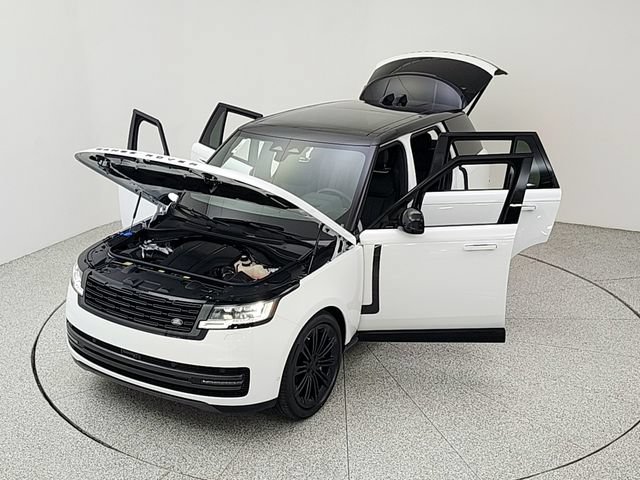 New 2026 Land Rover Range Rover SE AWD/4WD image 37
