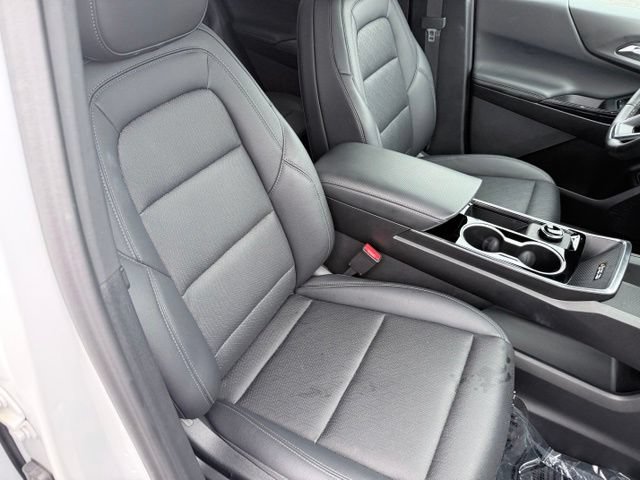 Certified 2026 Chevrolet Equinox LT w/ Convenience Package II FWD image 30
