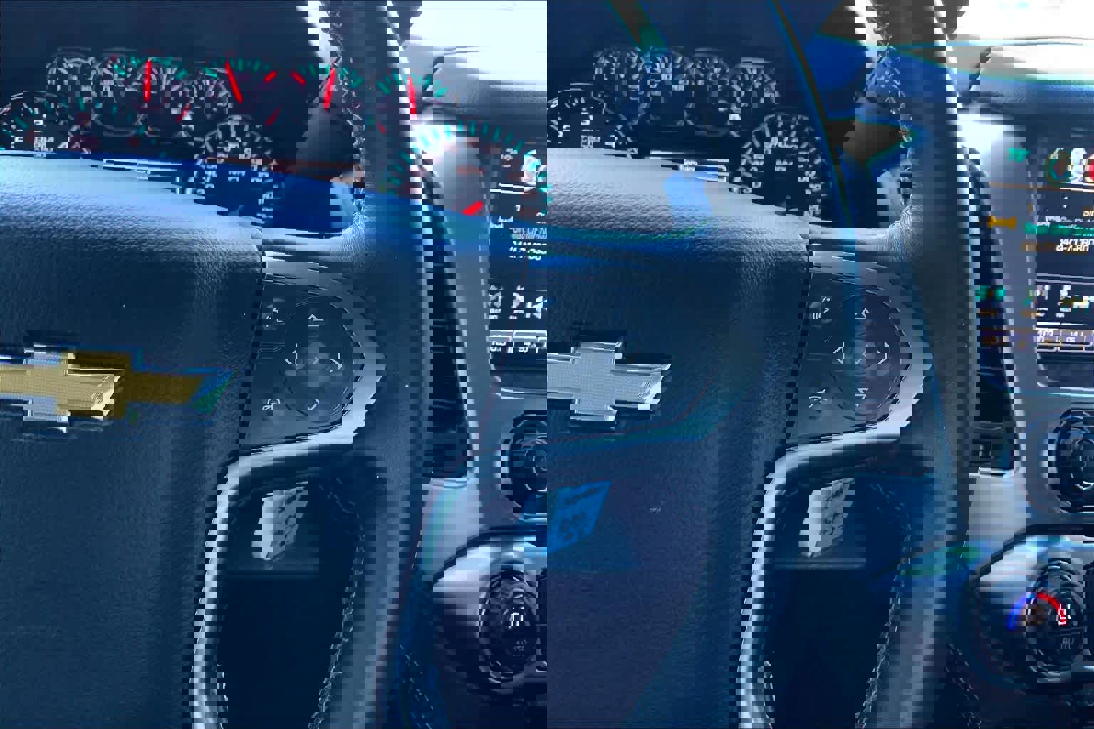 Used 2016 Chevrolet Suburban LT image 24