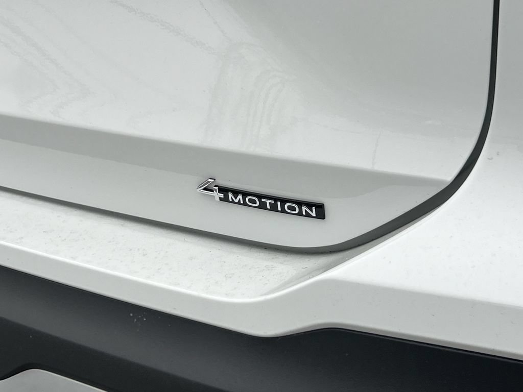 New 2026 Volkswagen Tiguan SE AWD/4WD image 6