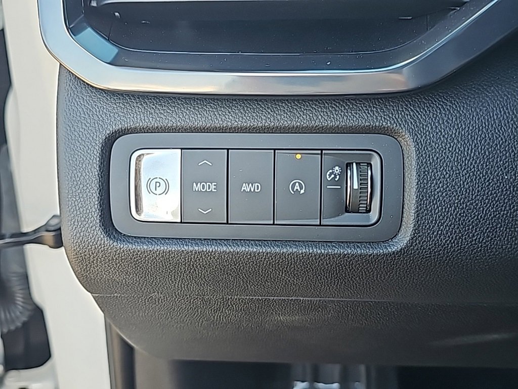 Certified 2024 GMC Acadia AT4 w/ LPO, Floor Liner Package image 20