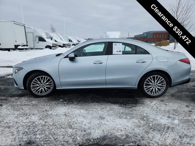 Used 2025 Mercedes-Benz CLA 250 4MATIC image 4