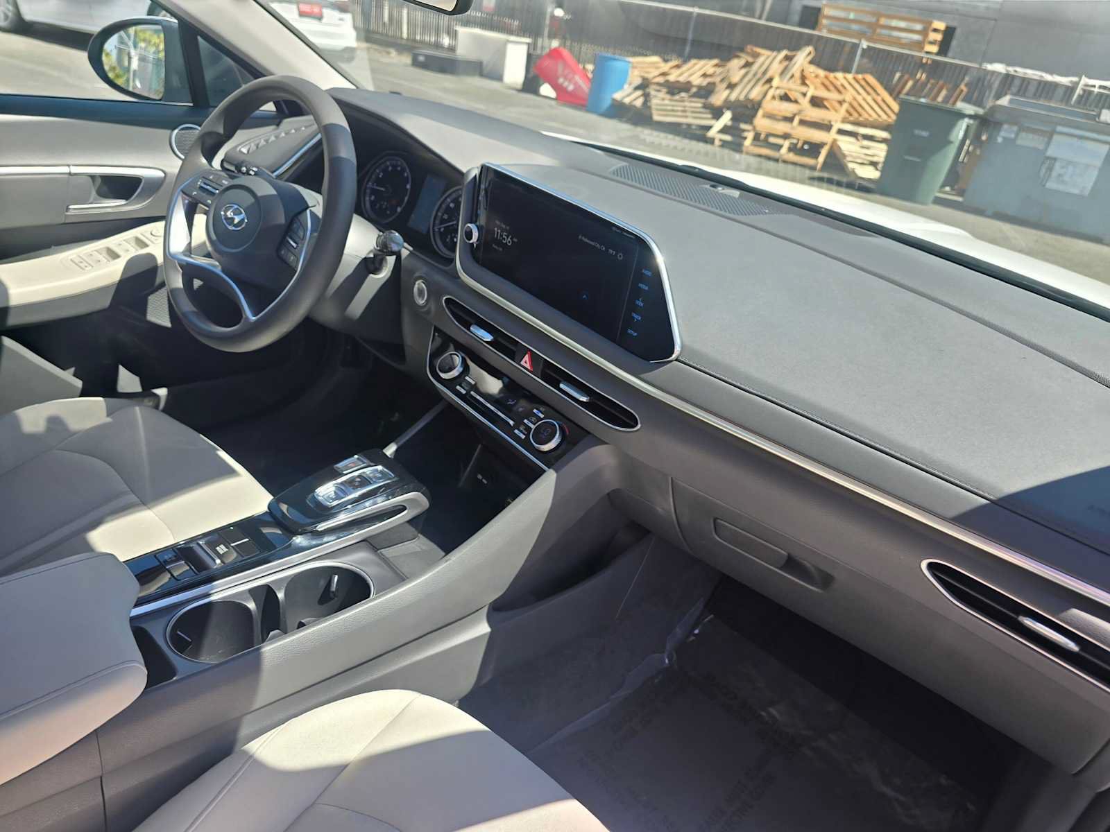Used 2023 Hyundai Sonata SEL FWD image 11