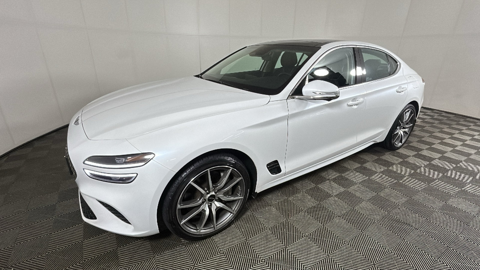 Used 2026 Genesis G70 2.5T Prestige AWD/4WD image 8