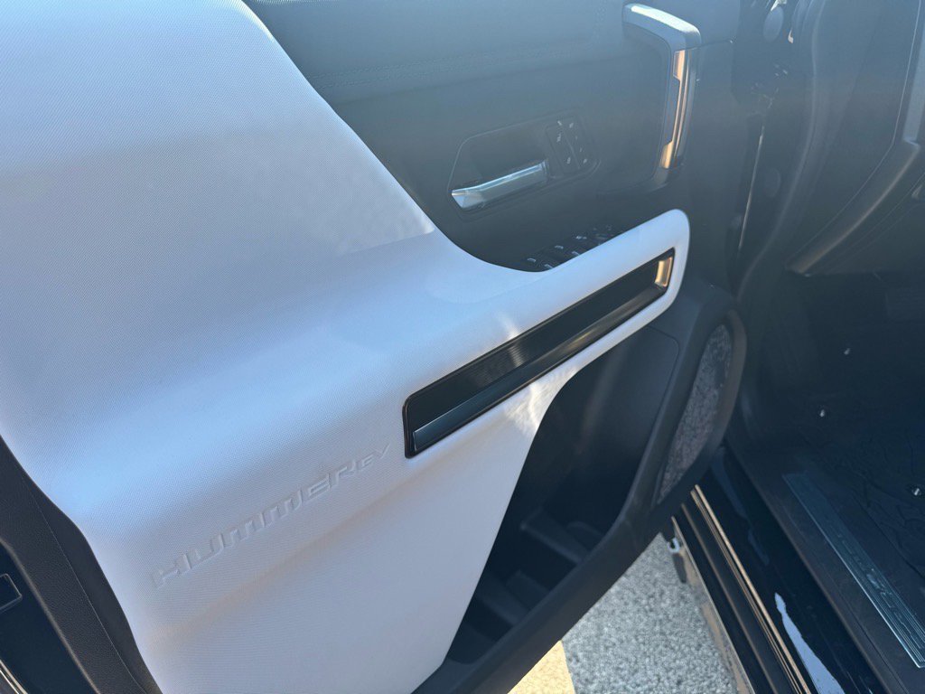 New 2025 GMC Hummer EV 3X w/ Extreme Off-Road Package image 7