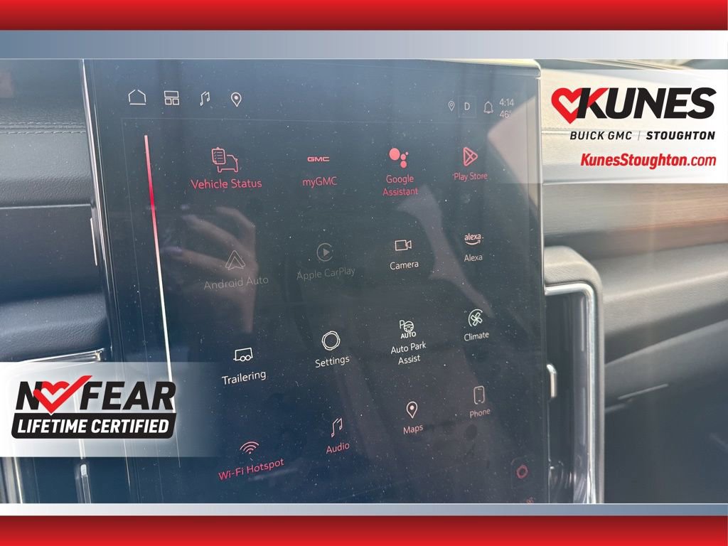Used 2025 GMC Yukon XL Denali image 31