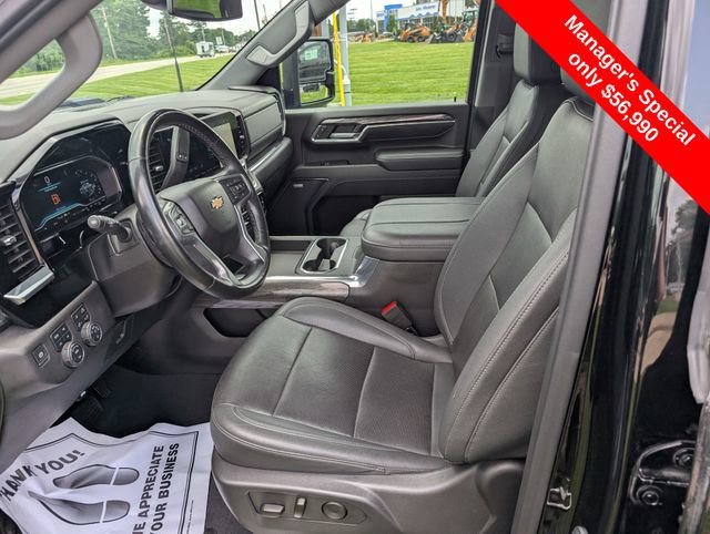 Used 2024 Chevrolet Silverado 2500 LTZ w/ LTZ Convenience Package AWD/4WD image 15