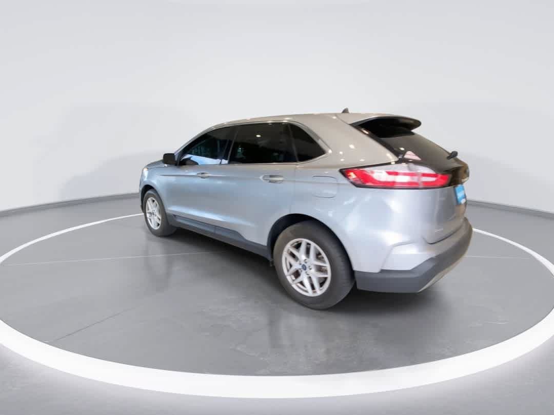 Used 2022 Ford Edge SEL AWD/4WD image 6
