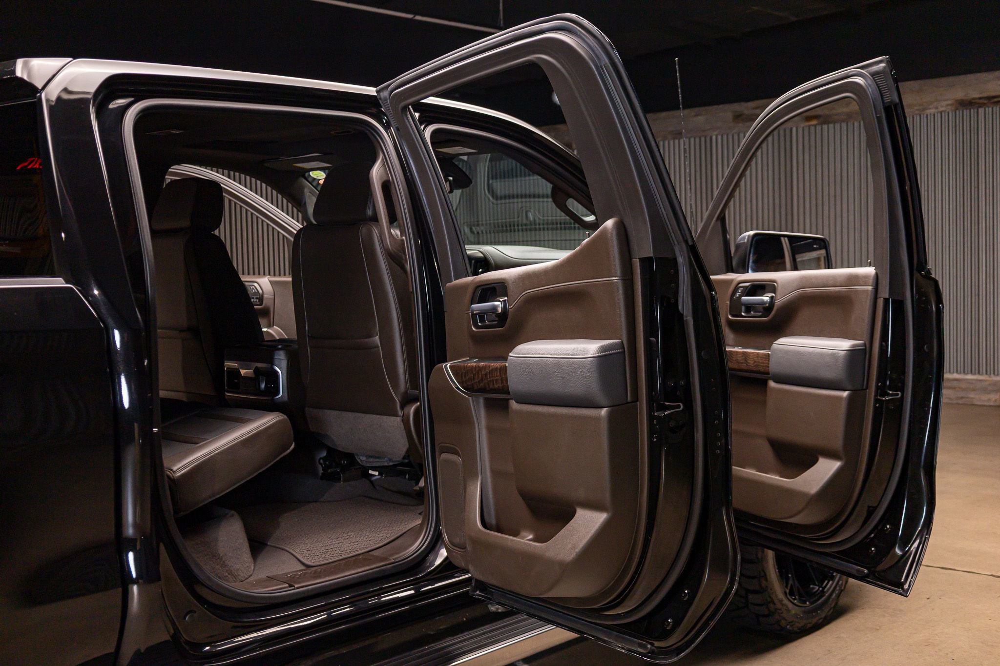 Used 2021 GMC Sierra 1500 Denali w/ Denali Premium Package image 29