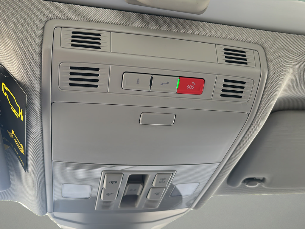 New 2026 Volkswagen Jetta SE FWD image 29