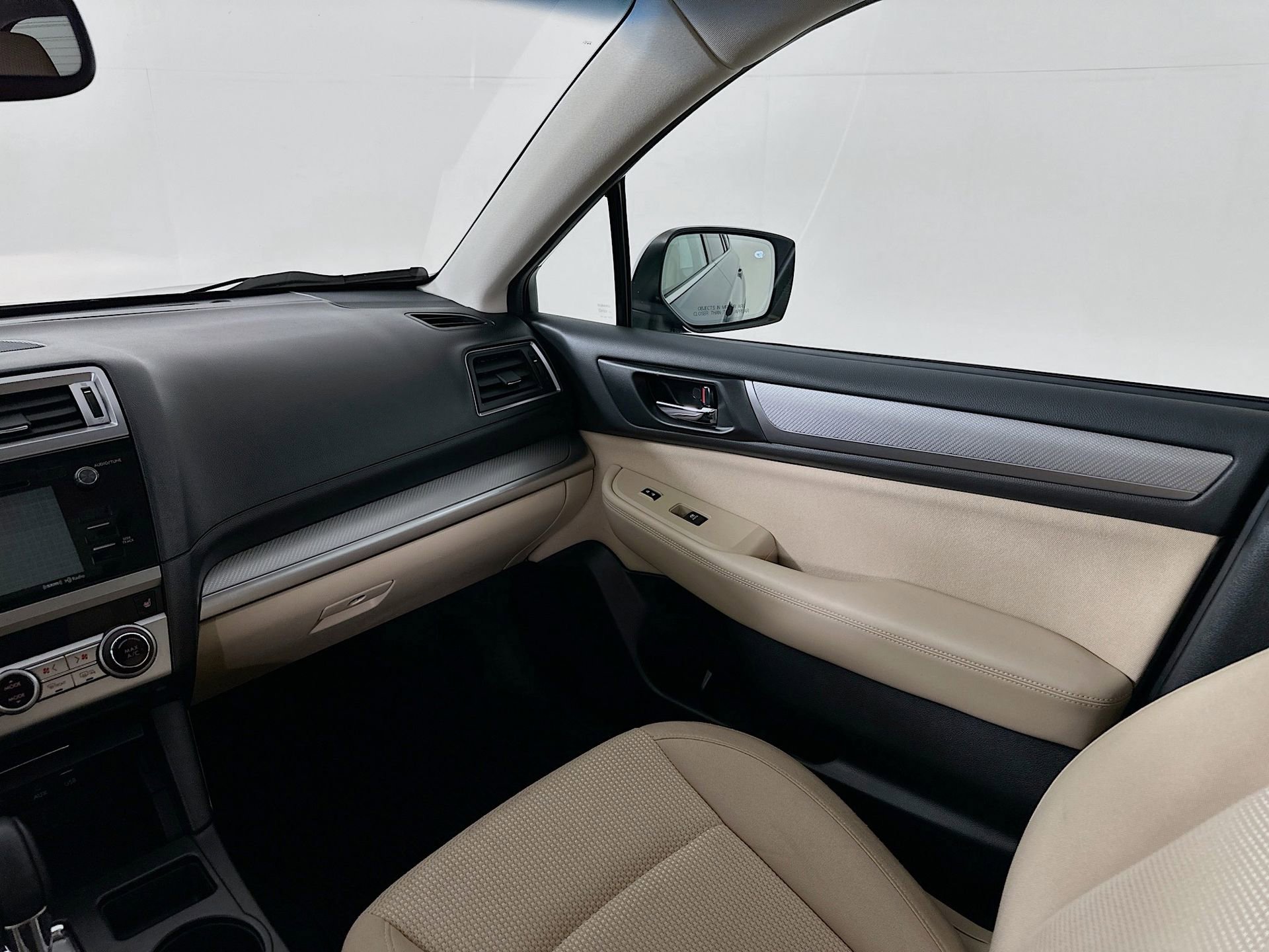 Used 2016 Subaru Outback 2.5i Premium AWD/4WD image 25