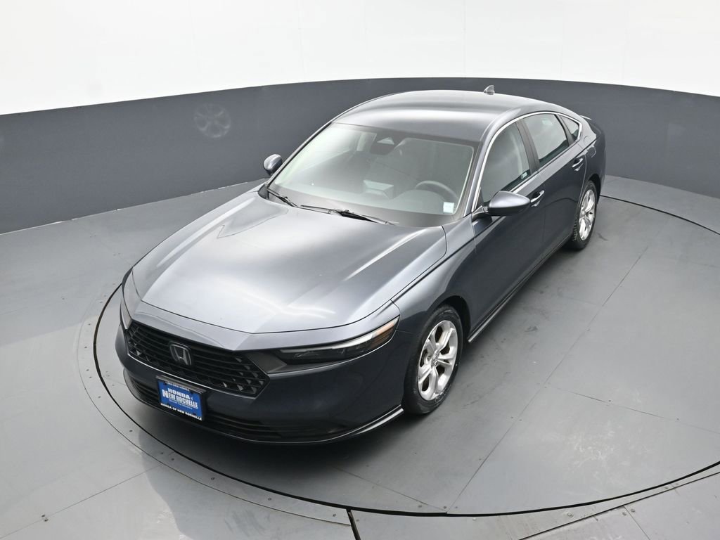 Certified 2023 Honda Accord LX image 39